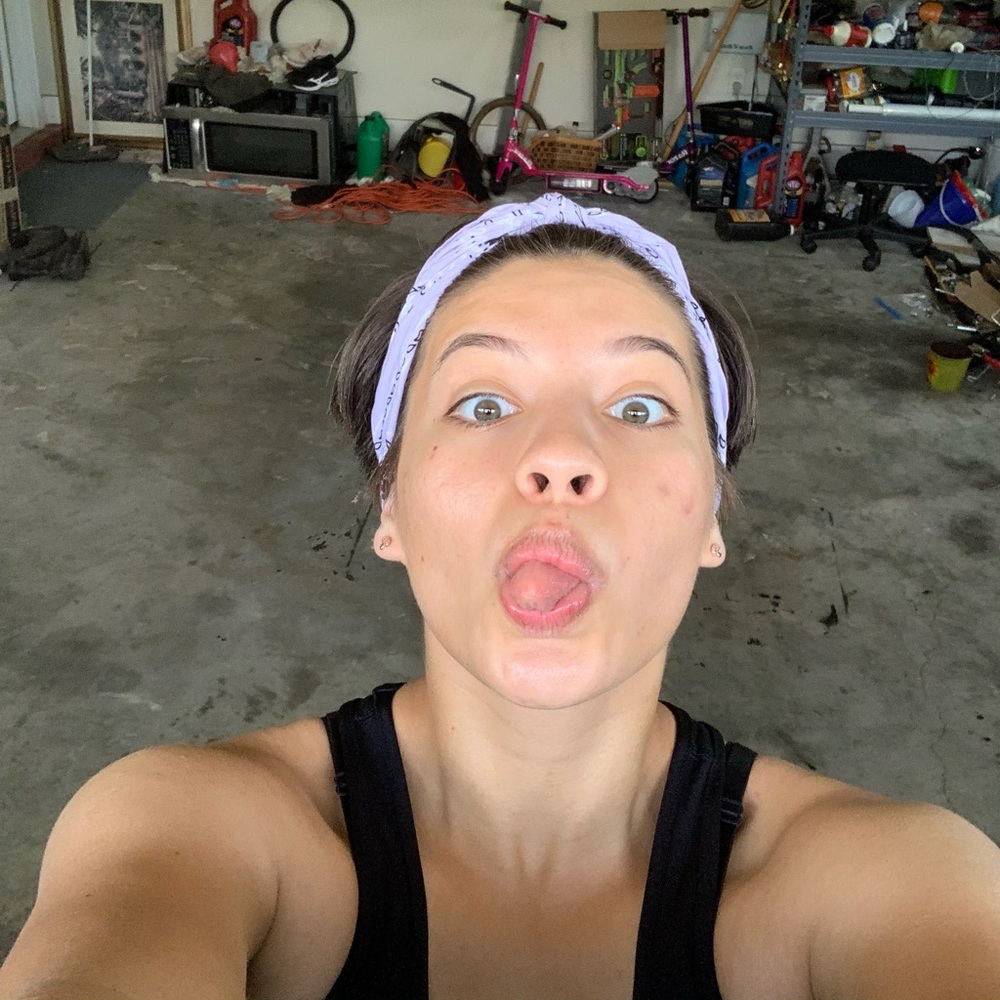 Meet your Posher, Abigail